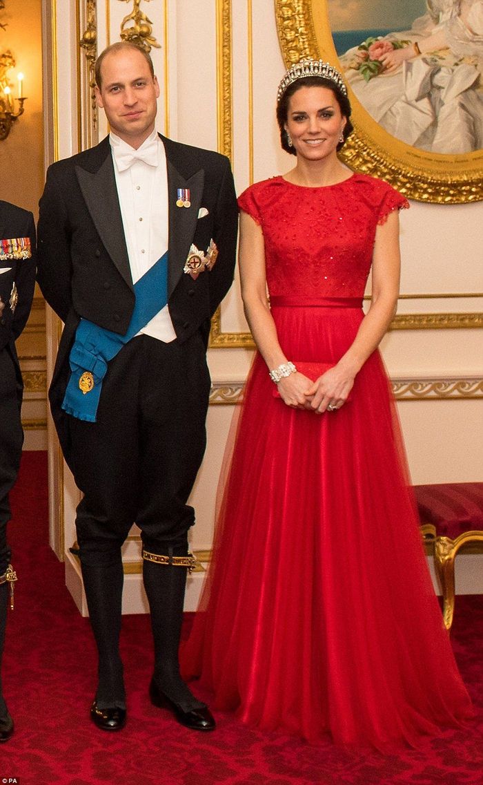 Kate saat menghadiri resepsi diplomatik