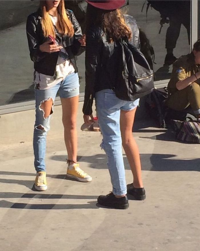 Tren busana nyleneh yang pernah ada 