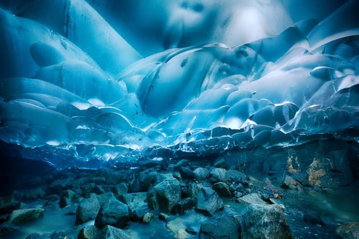 Mendenhall Ice Caves di Juneau, Alaska.