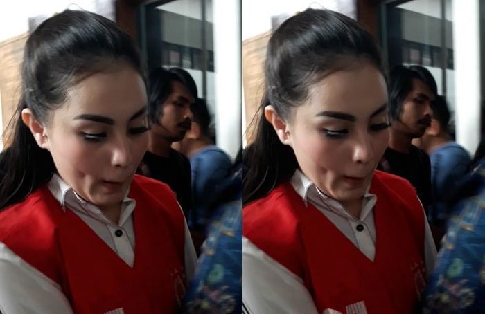 Jennifer Dunn saat membacakan pledoi di dalam ruang sidang Pengadilan Negeri Jakarta Selatan, Kamis