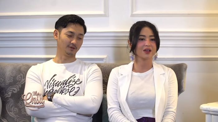 Dewi perssik dan Angga blak-blakan masalah rumah tangga