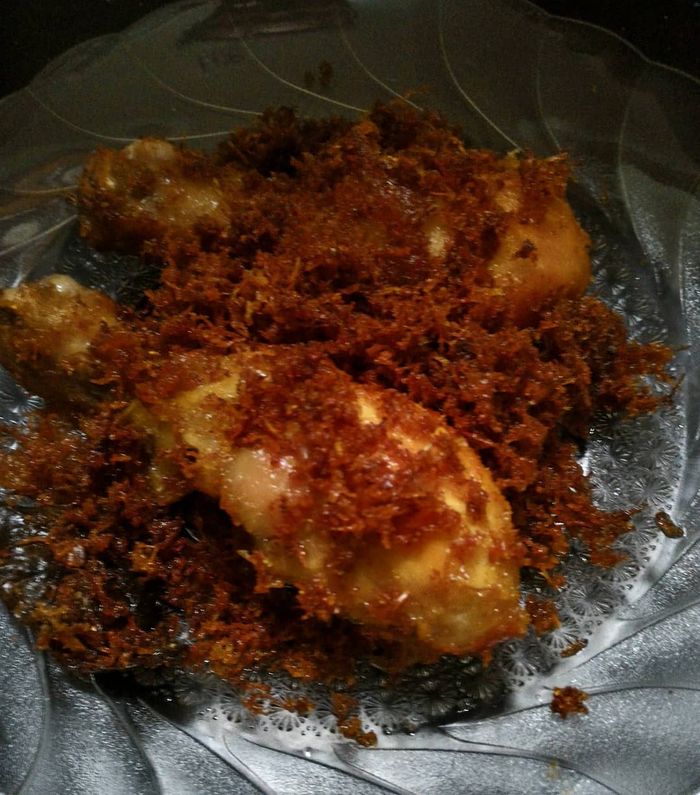 ayam goreng srundeng