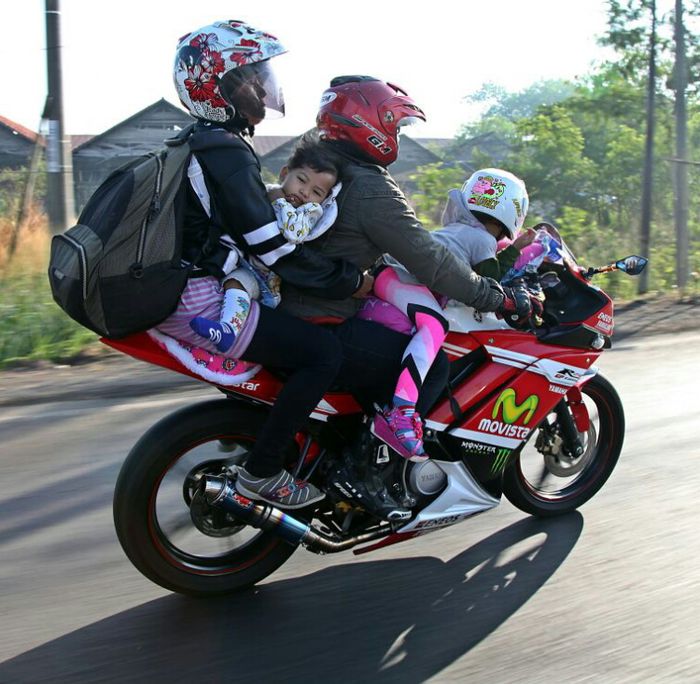 Kelakuan orang Indonesia saat mudik