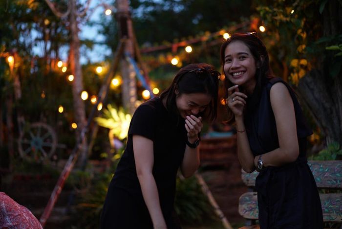 Momen keseruan Laissti ngobrol dan bercanda bareng Gista Putri, istri Wishnutama