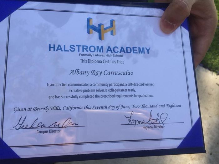 Ijazah kelulusan Albany Ray