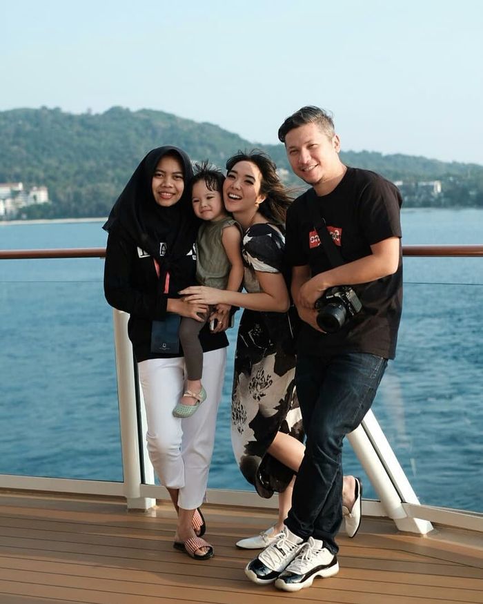 Keluarga Gisel dan Siti Rukoyah