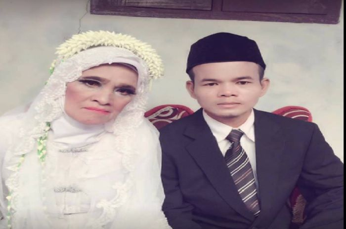 Ade Irawan dan Nenek Mani