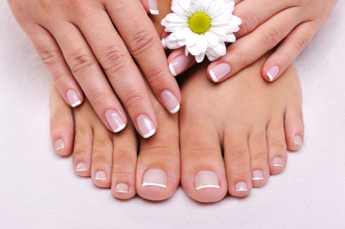 Manicure dan pedicure