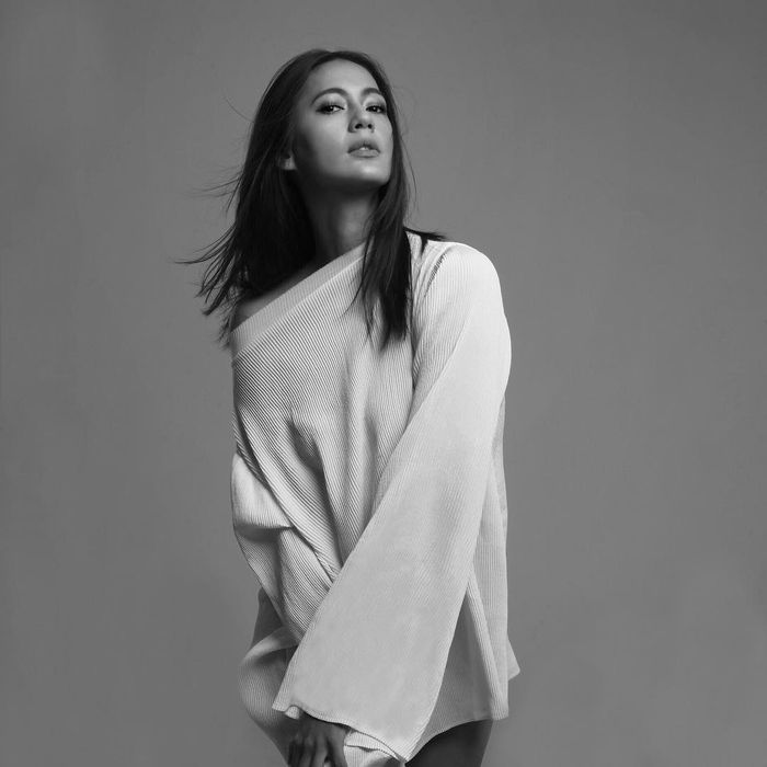 Paula merupakan model profesional