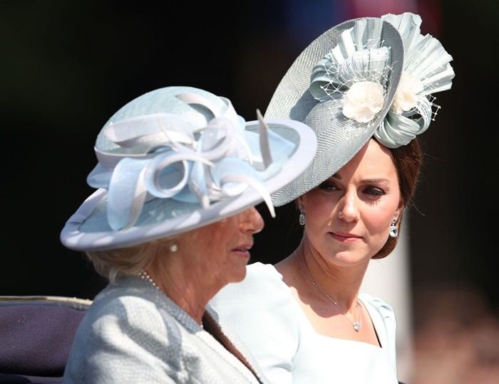 Kate Middleton dan Camilla Parker Bowles