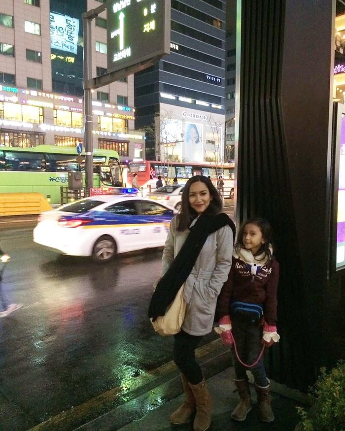 Risma dan anaknya