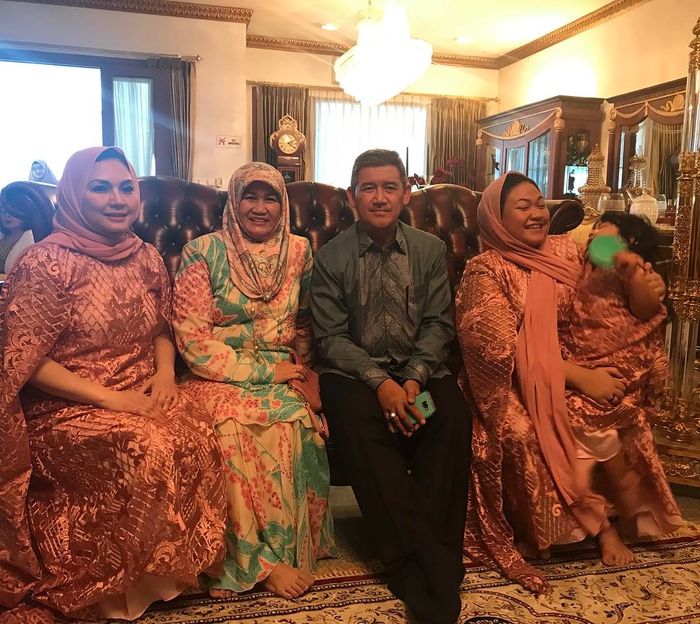 ruang keluarga