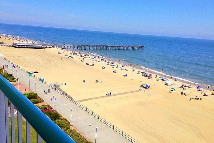 Jalanan di sepanjang pantai Virginia