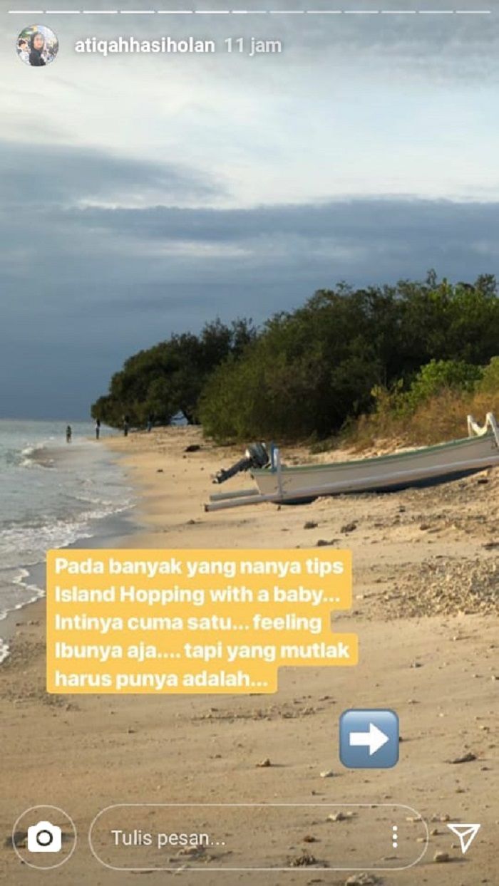 Instagram Story Atiqah Hasiholan