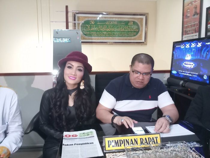 Ratna Pandita dan kuasa hukum