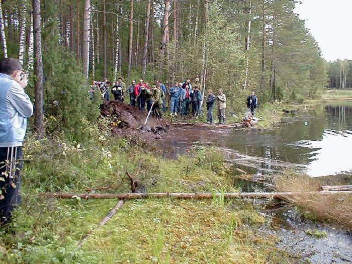 Misteri Jejak di Danau Kurtna Matasjarv.