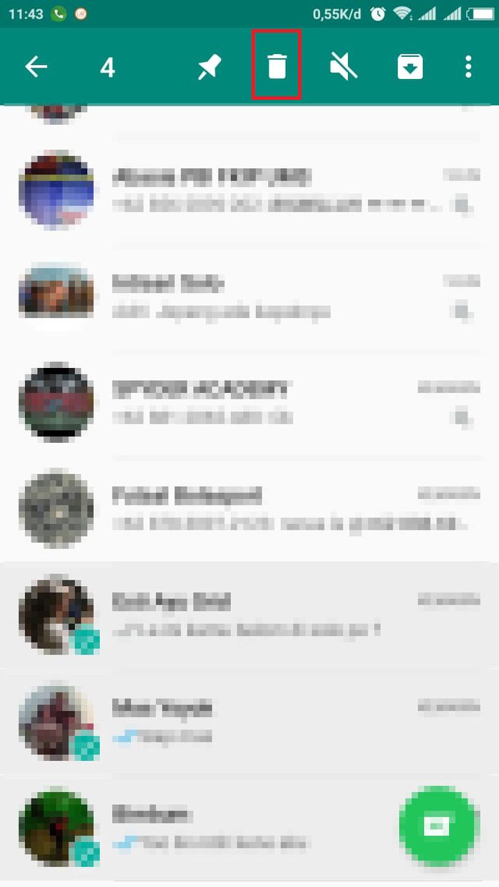Membersihkan WhatsApp