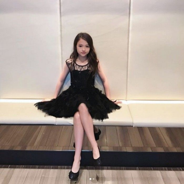 Kenalan Yuk dengan Ella Gross, Model Cilik yang Mendunia! - Semua