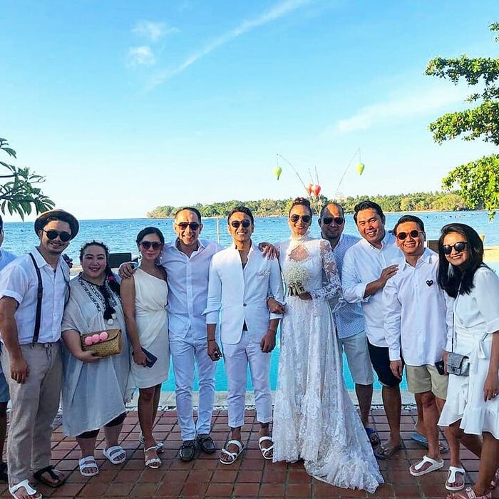 Pernikahan Nadine Chandrawinata dan Dimas Anggara