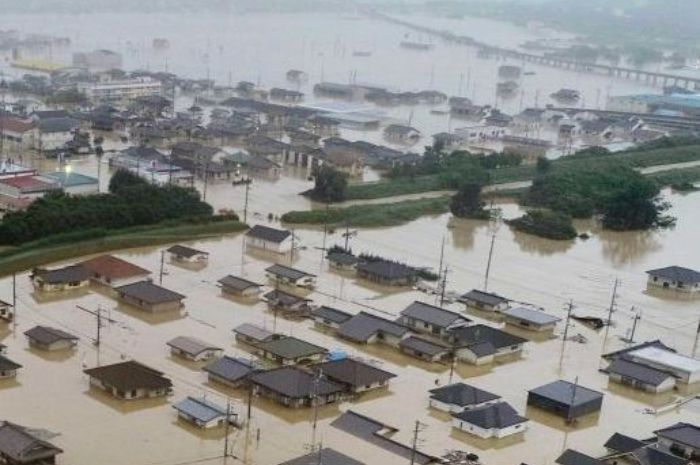 Pemandangan Jepang dari atas, terlihat seperti danau akibat banjir (abc.net.au (screenshoot))