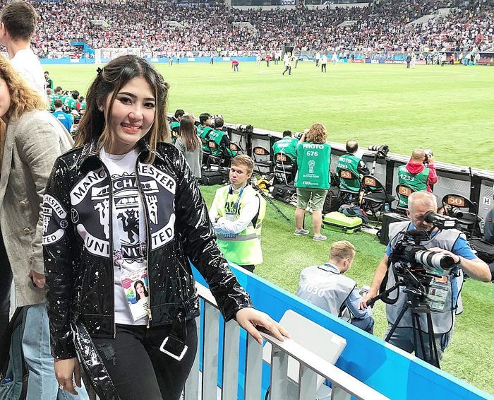Nonton Langsung Piala Dunia di Rusia, Begini Penampilan Via Vallen