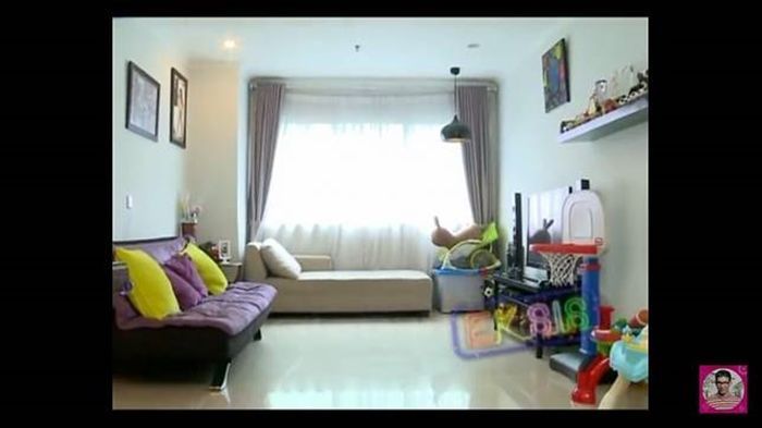 Ruang Tamu Apartemen Nikita Mirzani