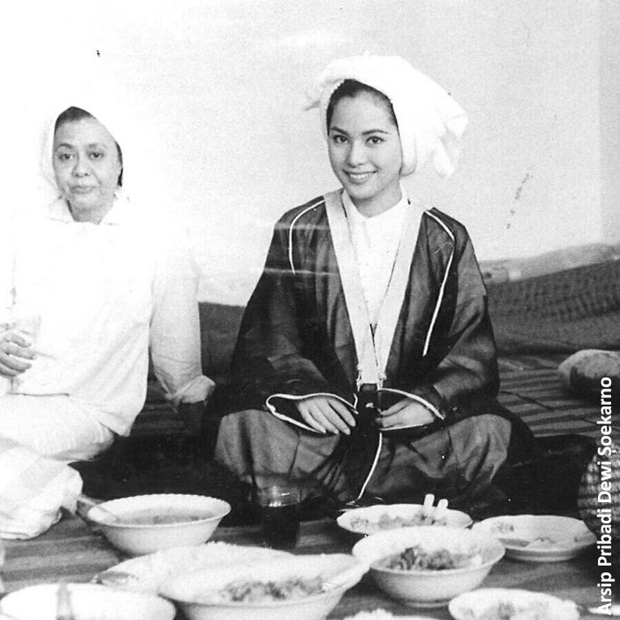 Foto Dewi saat masih 25 tahun
