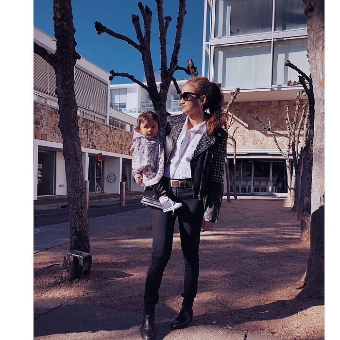 Acha Septriasa dengan Rider Leather Jacket