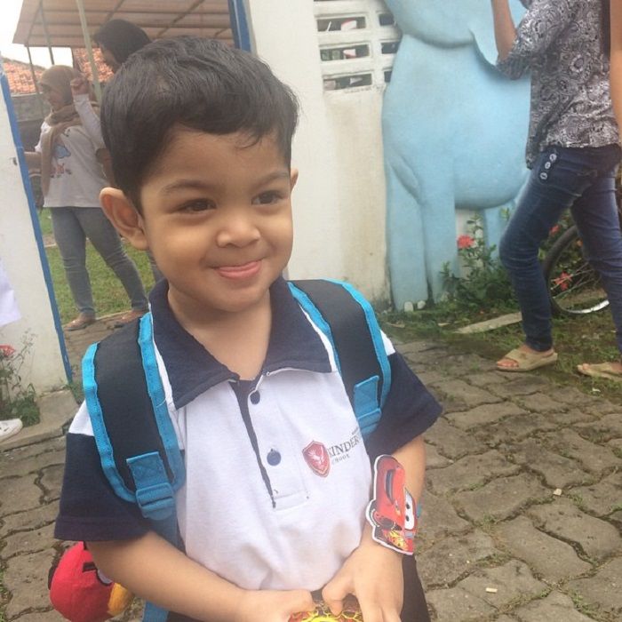 Anak Tata Janeeta Disebut Mirip Al Ghazali waktu kecil