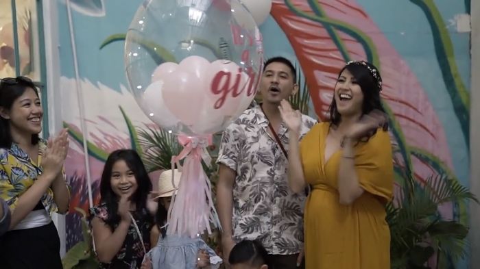 Jenis kelamin anak kedua Sharena, perempuan