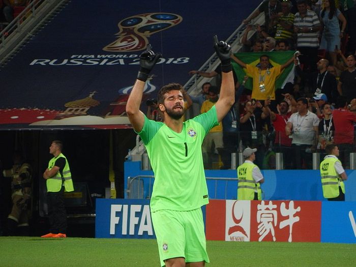 Alisson Becker