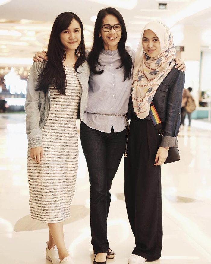 Ninis, ibu, Alyssa Soebandono