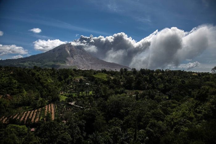 Gunung Sinabung 