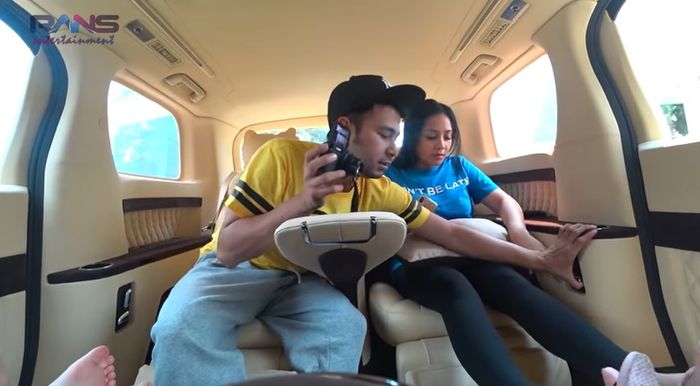 Mobil Raffi Ahmad