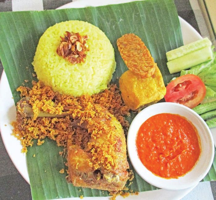 Menu makanan yang ada di restoran Munish