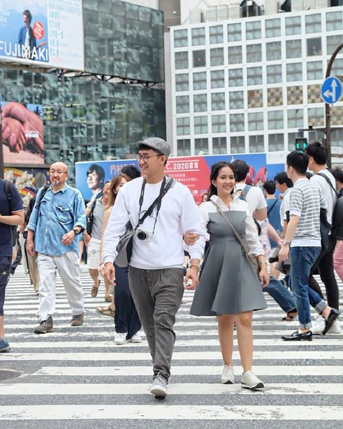 Bobby Tince dan sang istri