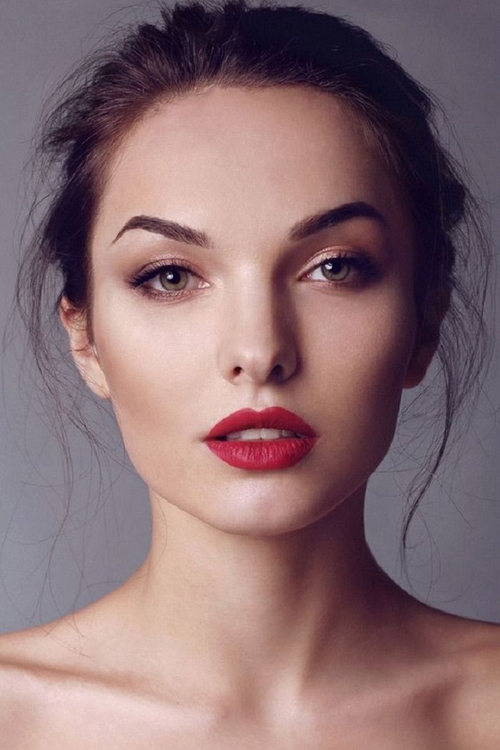 lipstik merah