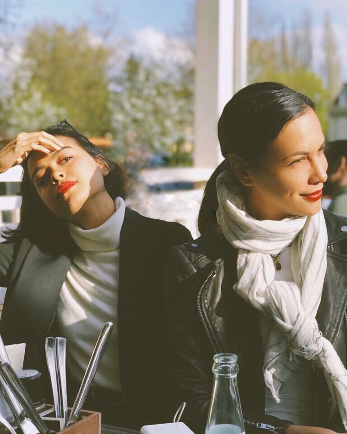 Sophia Latjuba dan Eva Celia