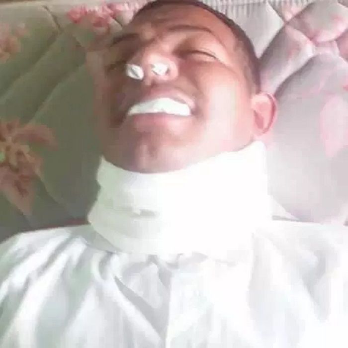Danny tampak tersenyum