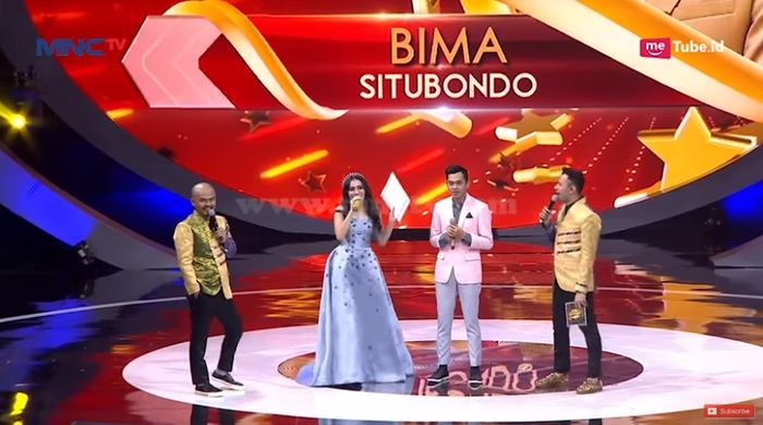 Ayu Ting Ting ledek <a href='https://pontianak.tribunnews.com/tag/raffi-ahmad' title='Raffi Ahmad'>Raffi Ahmad</a> dibelikan sepatu tapi tidak dipakai