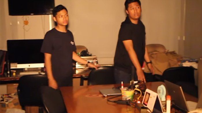Kantor Pribadi milik Anang
