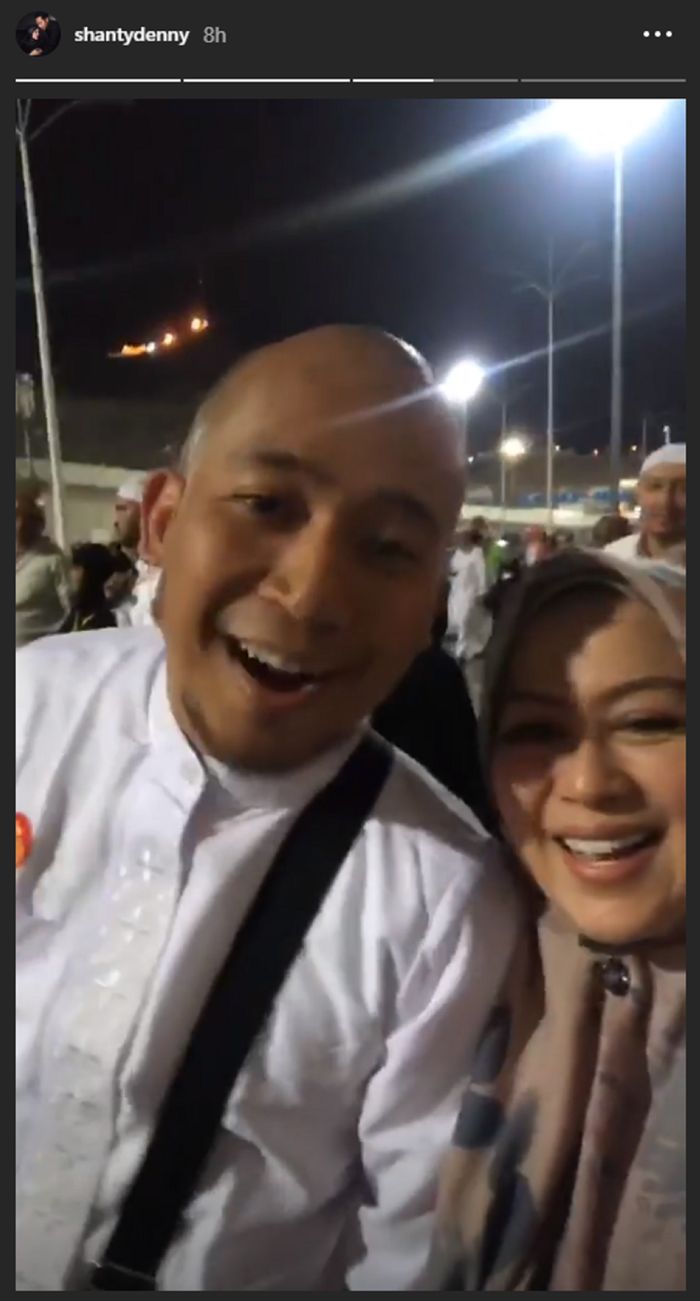 Denny Cagur pangkas habis rambutnya