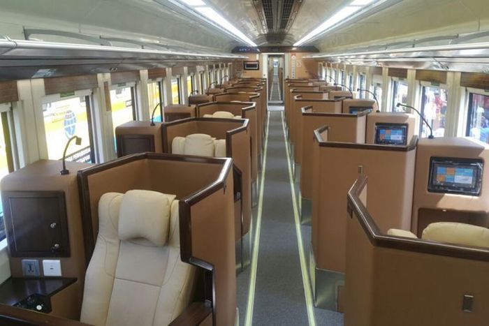 Kemewahan kereta Indonesia