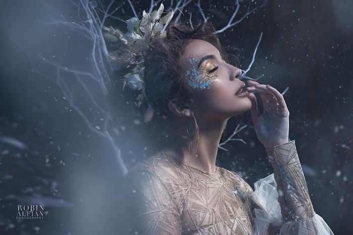 Face painting yang membuat penampilan Manohara semakin stunning - instagram.com/manodelia