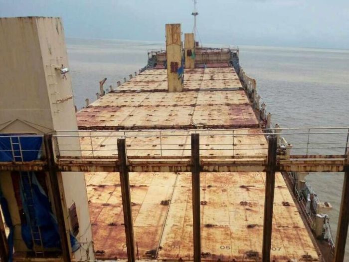 Tak ada awak kapal dan barang-barang di Sam Ratulangi PB 1600
