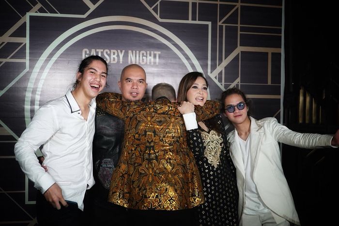 unggahan saat ulang tahun Al - unggahan saat ulang tahun Al -