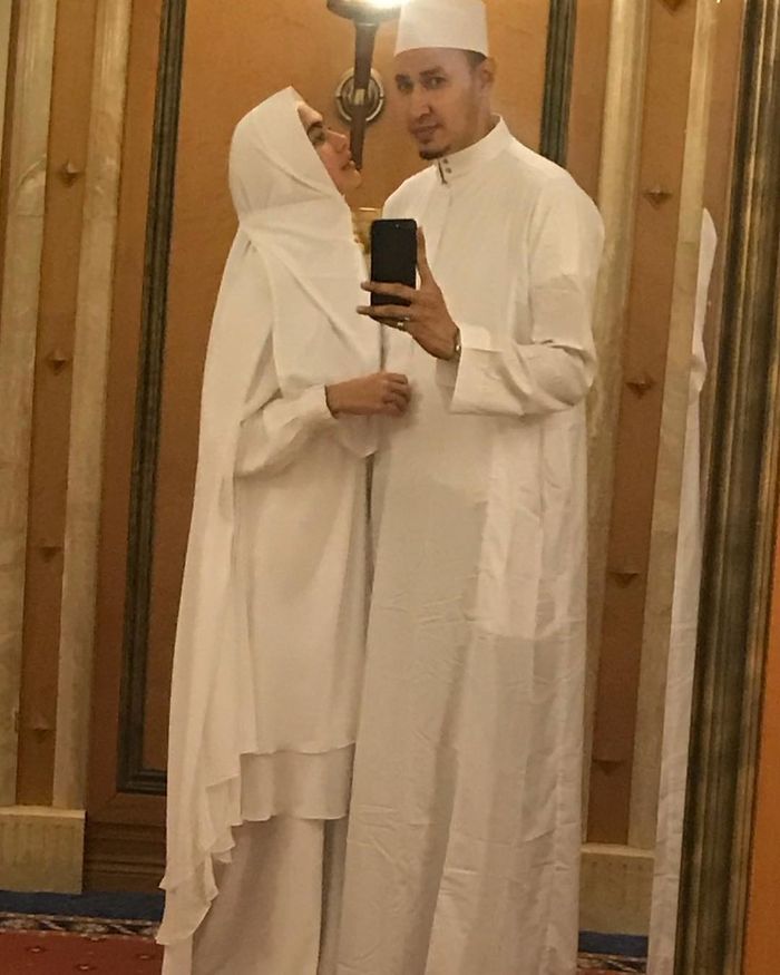 Kartika Putri dan Habib Usman bin Yahya