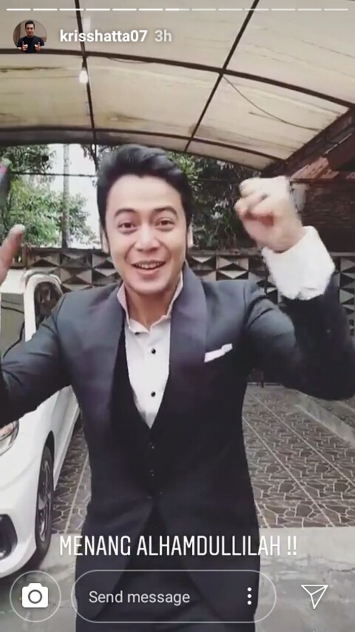 Kriss Hatta bahagia menangkan sidang.