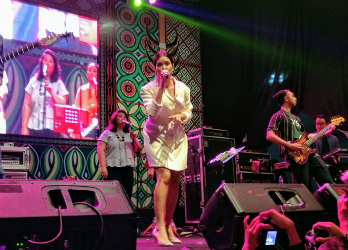 Raisa Andriana Hari ini, Sabtu (8/9/2018), dirinya tampil menghibur penonton yang notabene siswa SMA