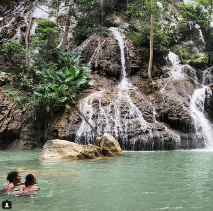 Air Terjun Lapopu